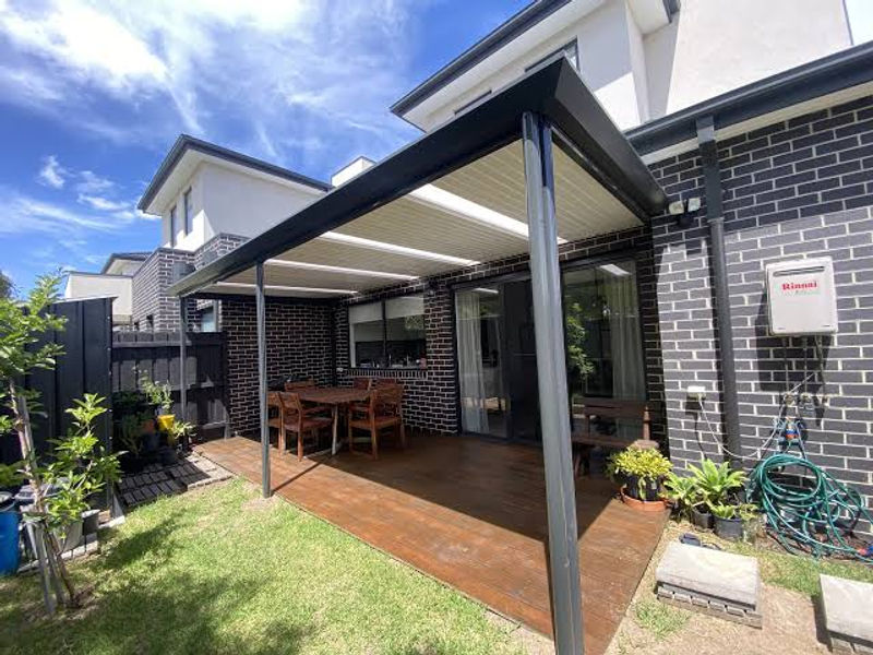 Flat verandah V-Deck